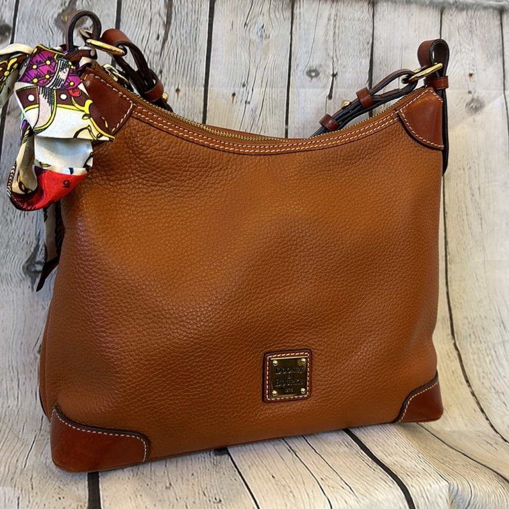 Dooney and Bourke Brown Leather Women's Bag